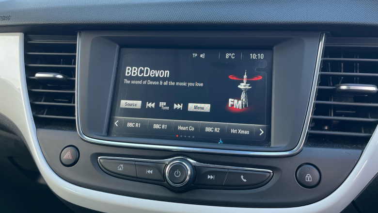 Vauxhall Crossland X 1.2T [110] Griffin 5dr [6 Spd] [Start Stop] Petrol Hatchback